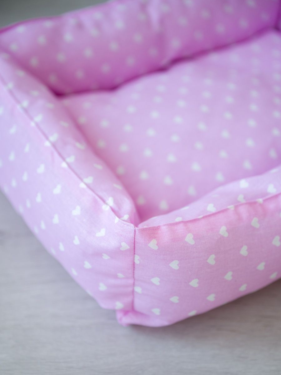 снимок Лежак для кошек и собак "сердечки" от магазина BIO-TEXTILES ОПТ