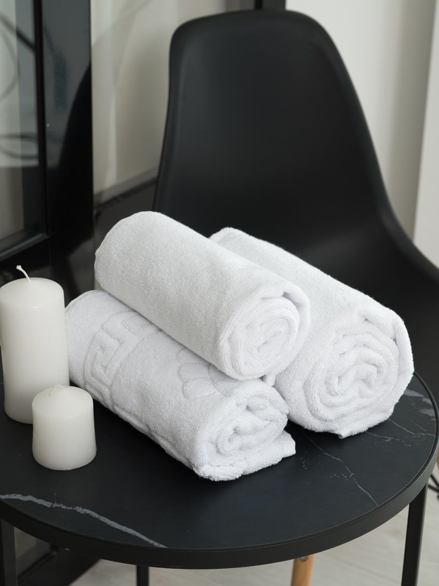 снимок Полотенца махровые PandaHug Cozy белые 140х70, 90*50 пл. 450 гр м2 и 50*70 полотенце для ног 650 гр  от магазина BIO-TEXTILES ОПТ