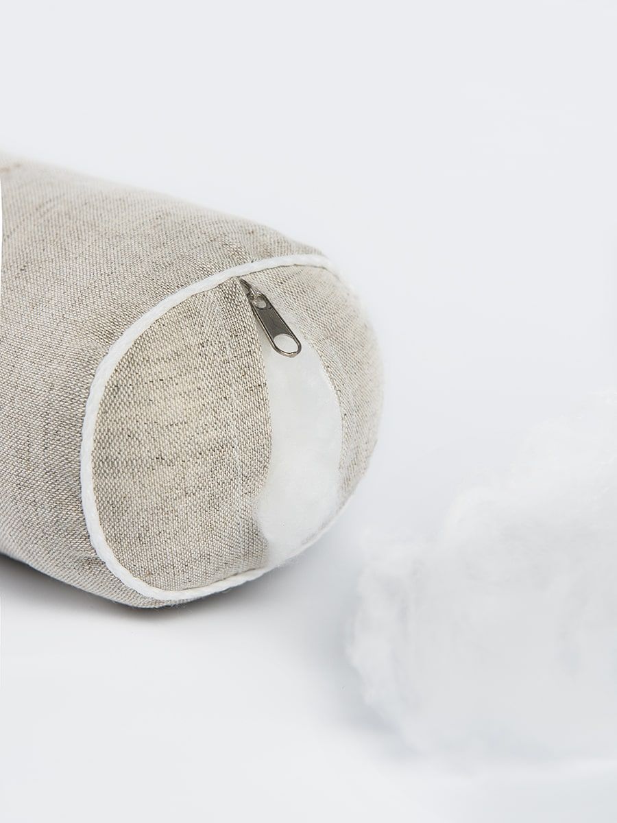 снимок Подушка «Валик» c лебяжьим пухом от магазина BIO-TEXTILES ОПТ